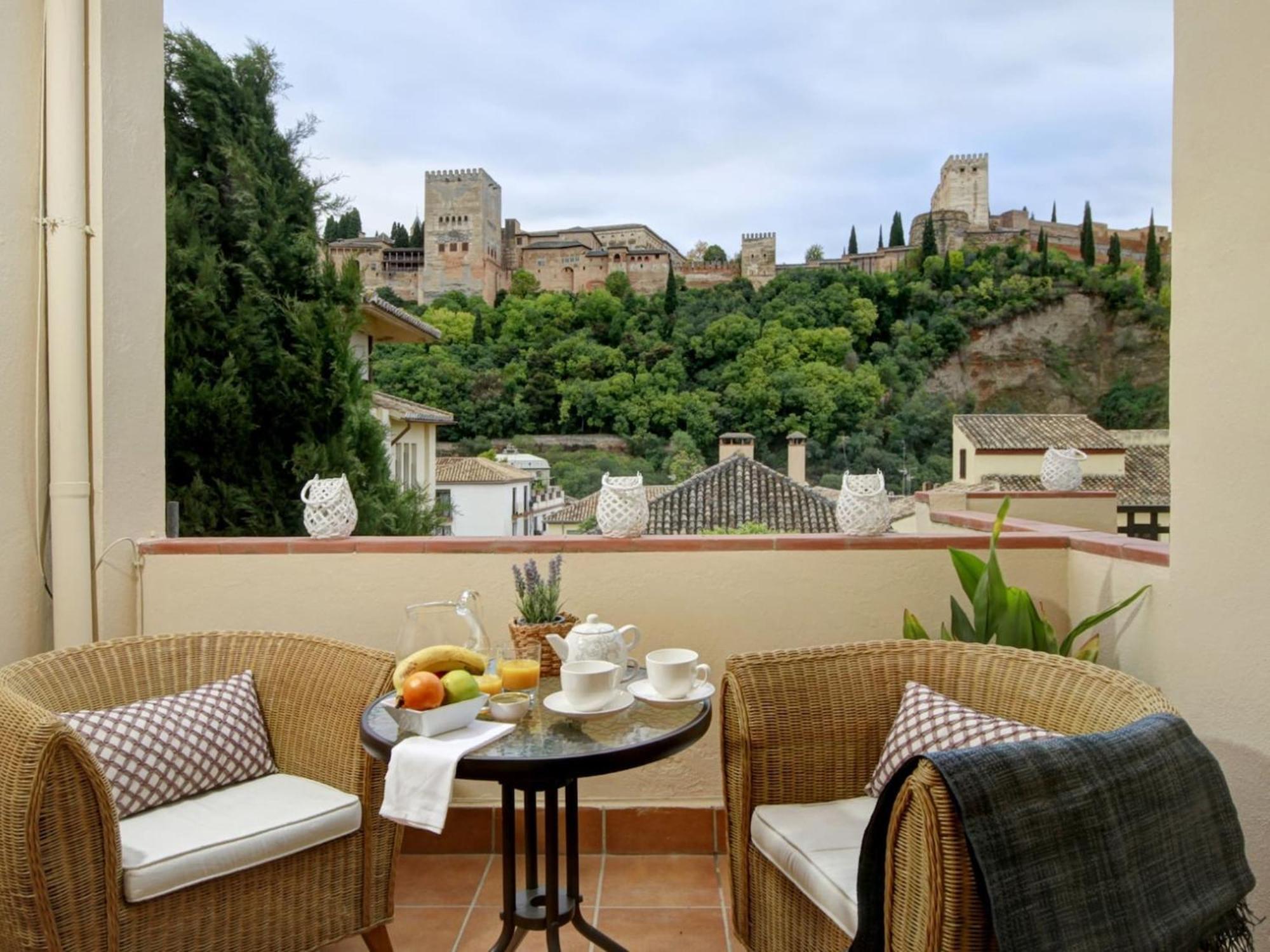 Chezmoihomes Alhambra Penthouse 2 private terraces Granada Exterior foto