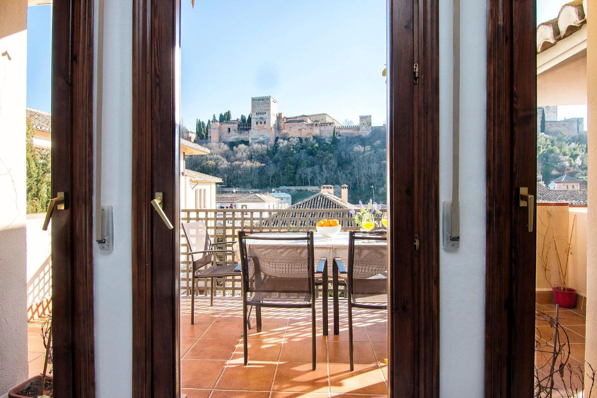 Chezmoihomes Alhambra Penthouse 2 private terraces Granada Exterior foto