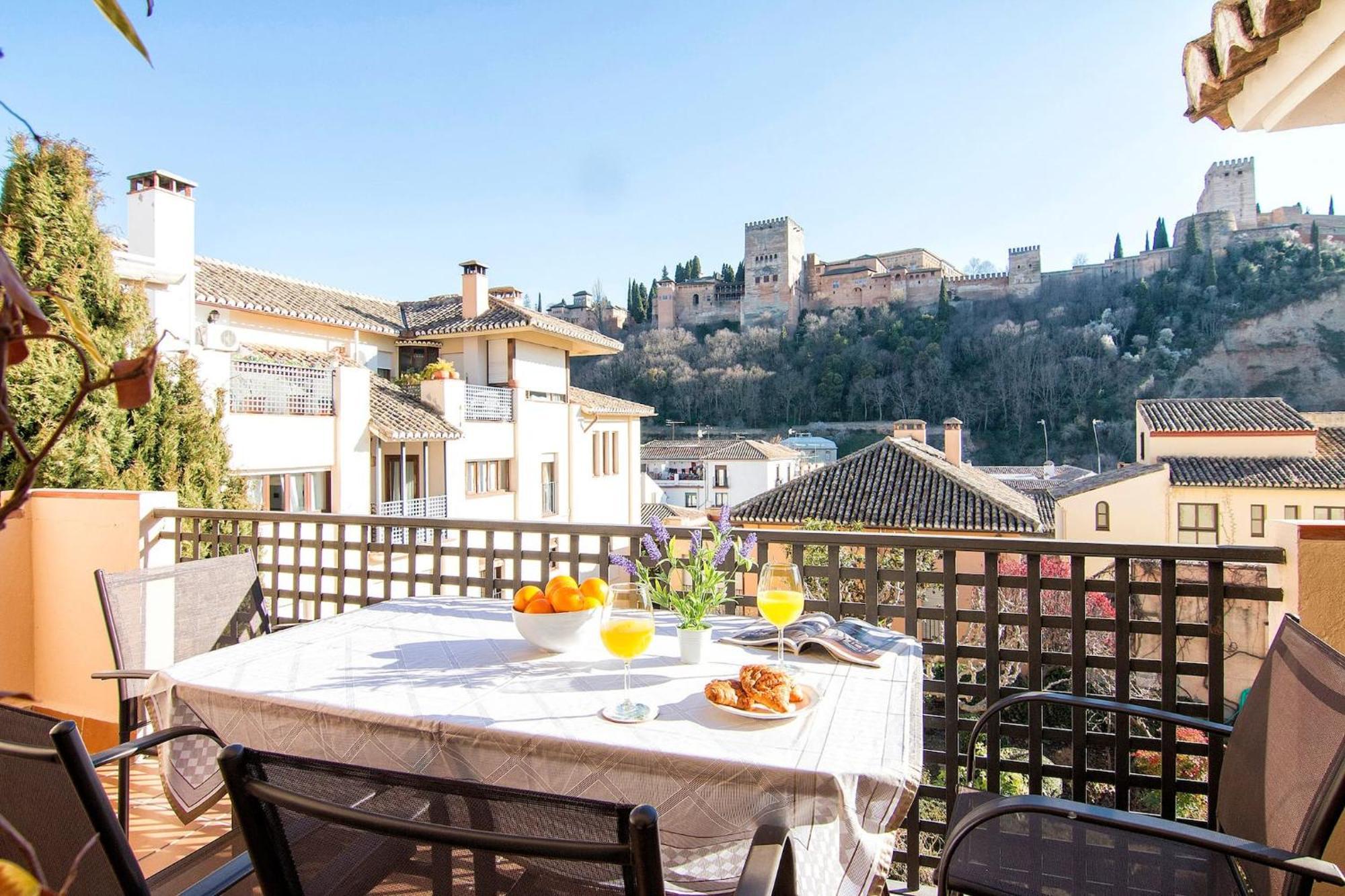 Chezmoihomes Alhambra Penthouse 2 private terraces Granada Exterior foto